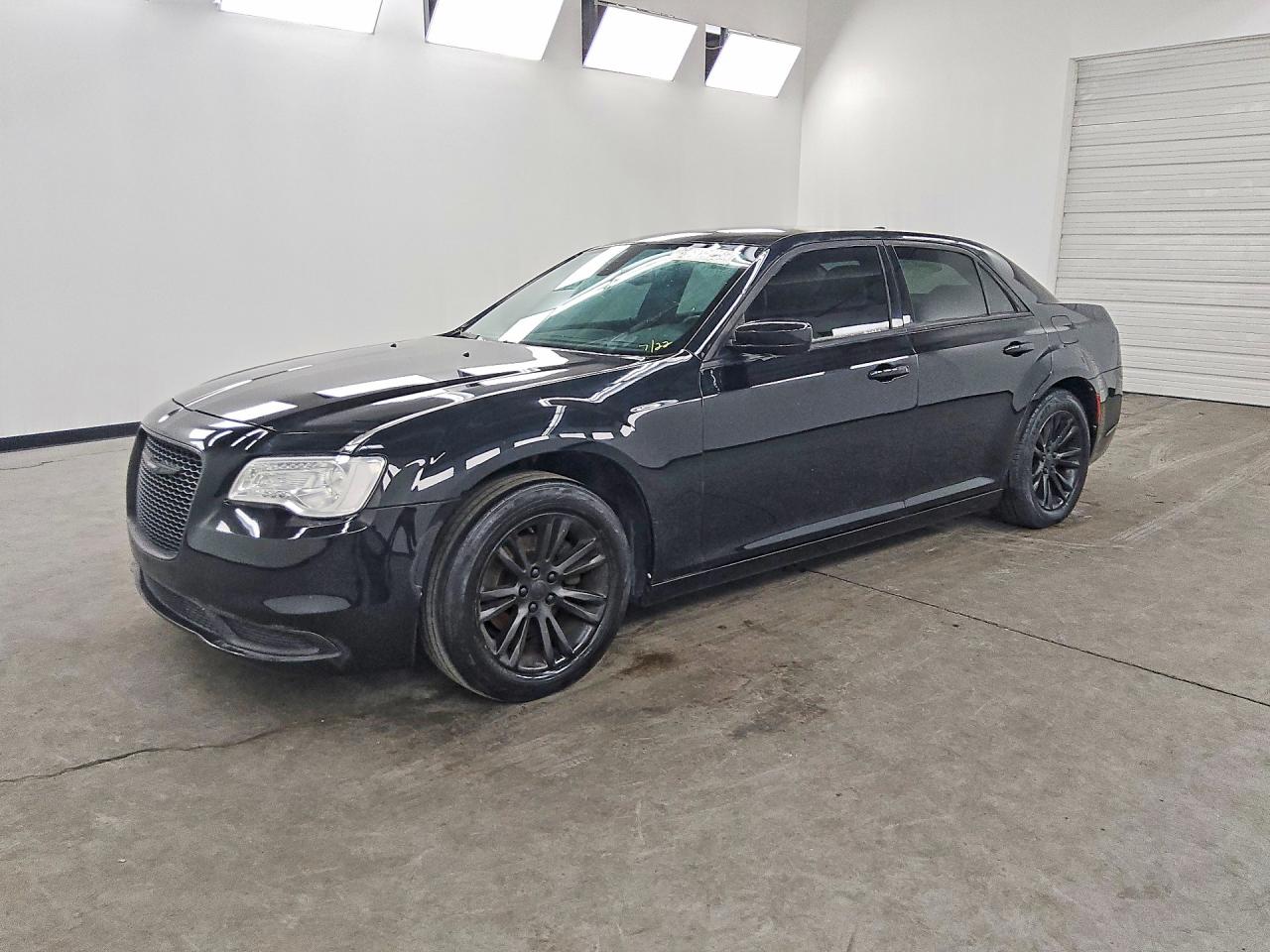 2017 CHRYSLER 300 LIMITED