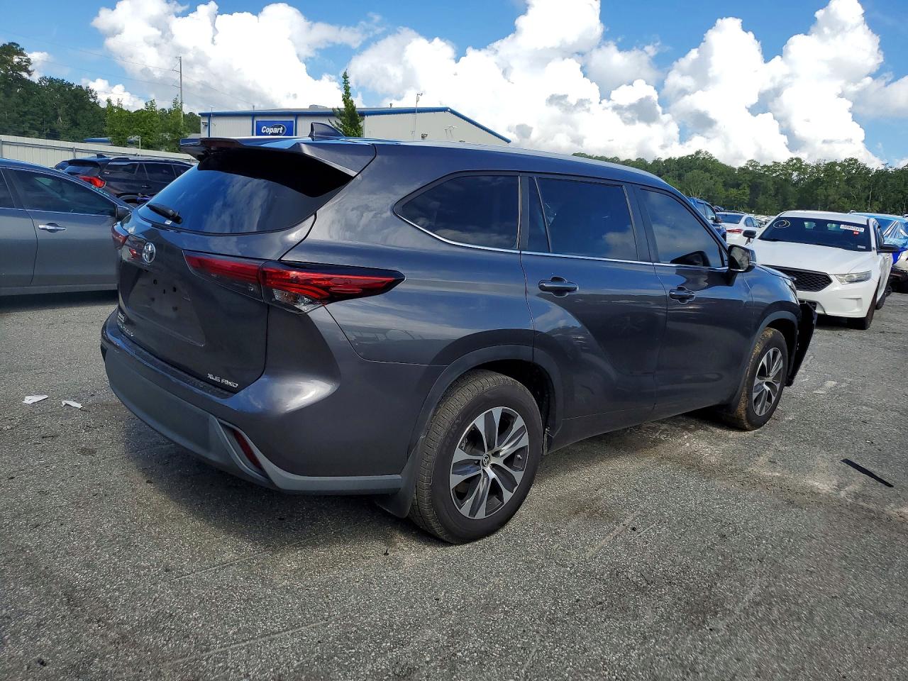 2023 TOYOTA HIGHLANDER XLE — снимка 3