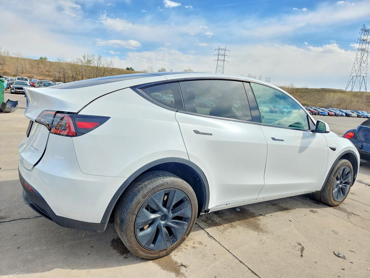 2024 TESLA MODEL Y — снимка 3