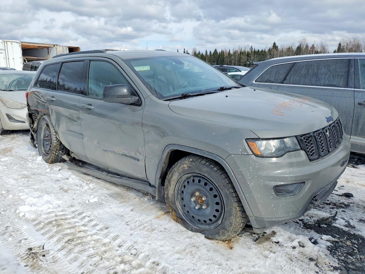 2019 JEEP GRAND CHEROKEE LAREDO — снимка 4