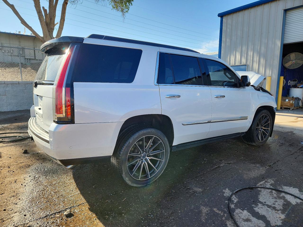 2017 CADILLAC ESCALADE PLATINUM — снимка 3