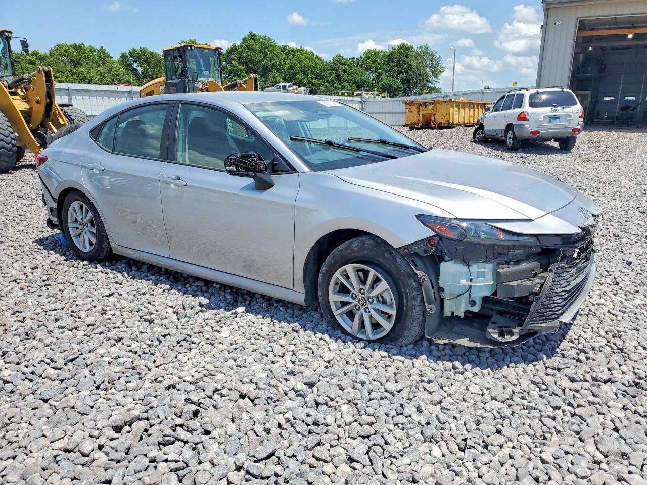 2025 TOYOTA CAMRY LE — снимка 4