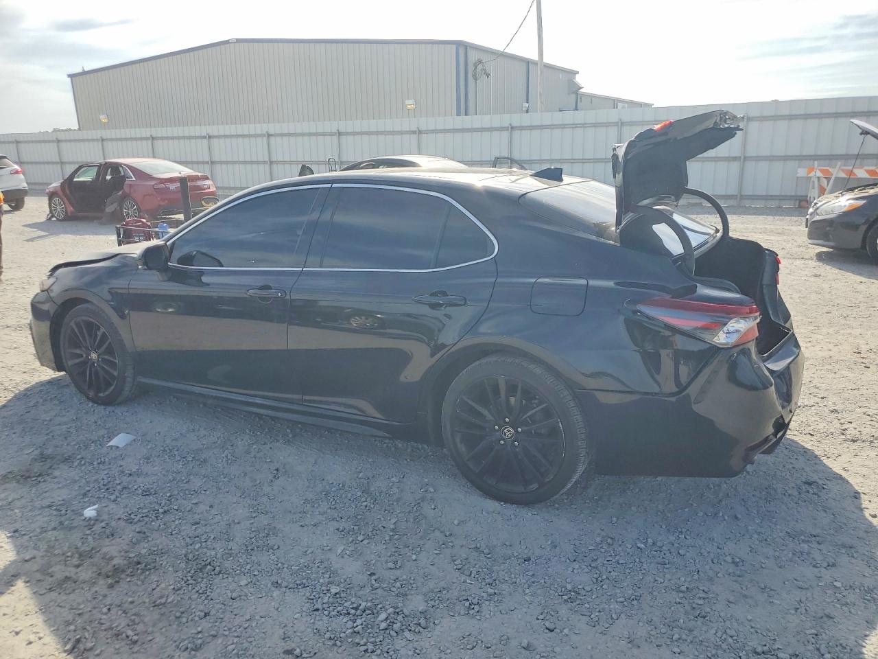 2022 TOYOTA CAMRY XSE — снимка 2
