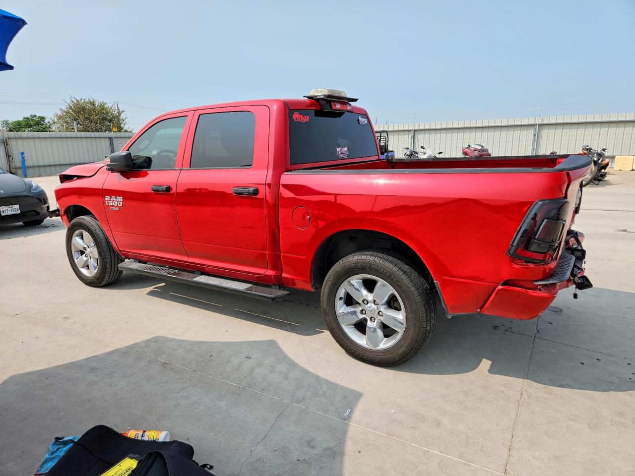 2022 RAM 1500 CLASSIC TRADESMAN — снимка 2