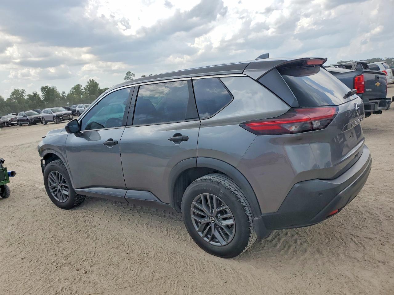 2021 NISSAN ROGUE S — снимка 2