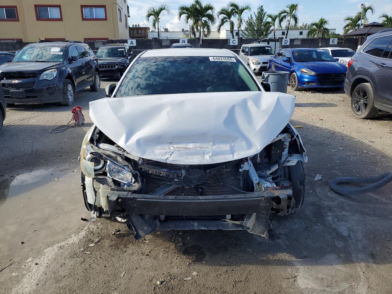 2015 TOYOTA CAMRY SE — снимка 5