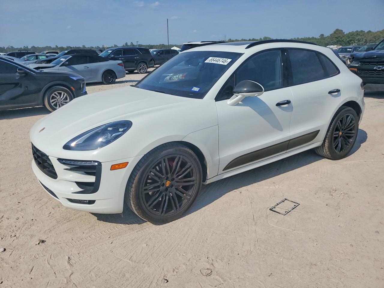 2017 PORSCHE MACAN GTS