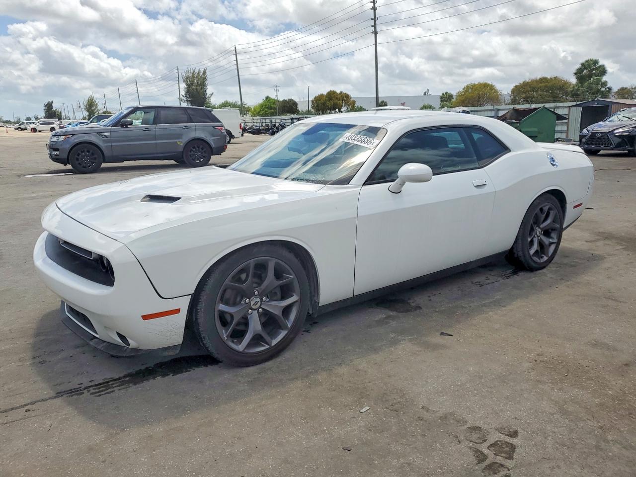 2018 DODGE CHALLENGER SXT