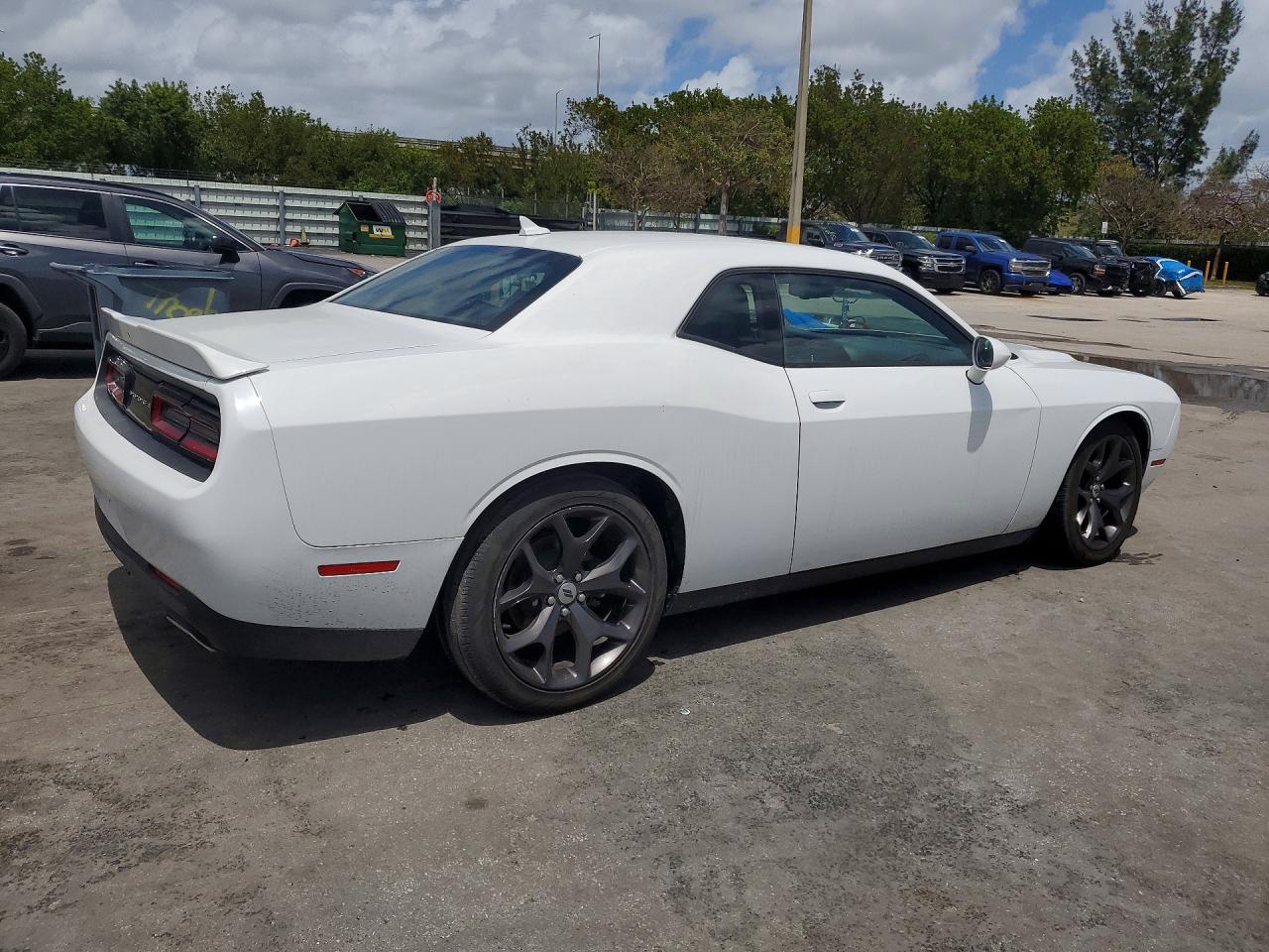2018 DODGE CHALLENGER SXT — снимка 3