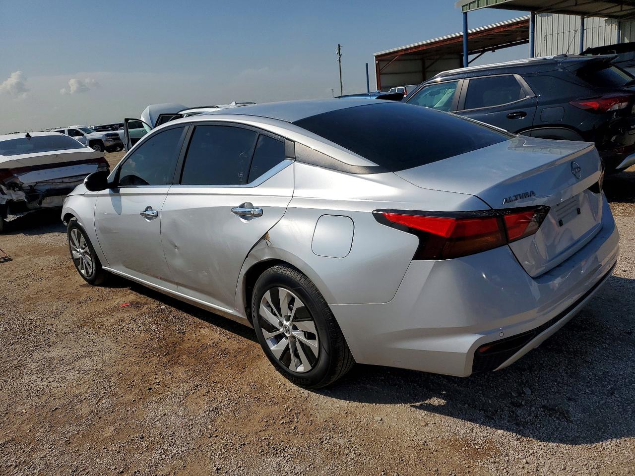 2023 NISSAN ALTIMA S — снимка 2