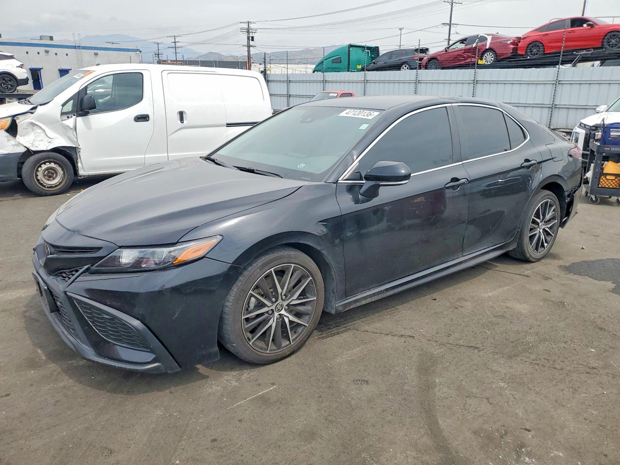 2024 TOYOTA CAMRY SE