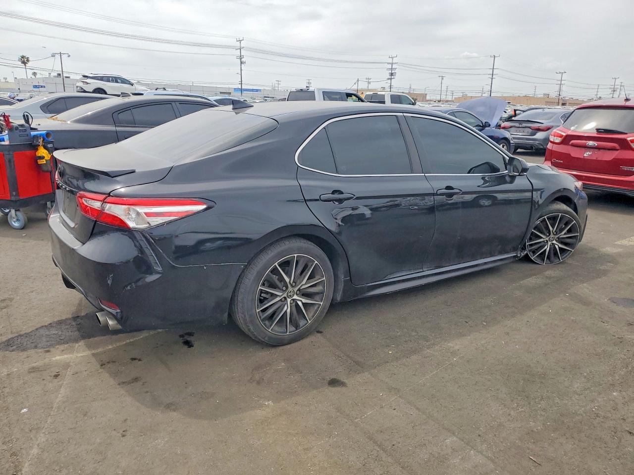 2024 TOYOTA CAMRY SE — снимка 3