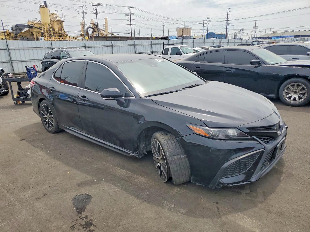 2024 TOYOTA CAMRY SE — снимка 4