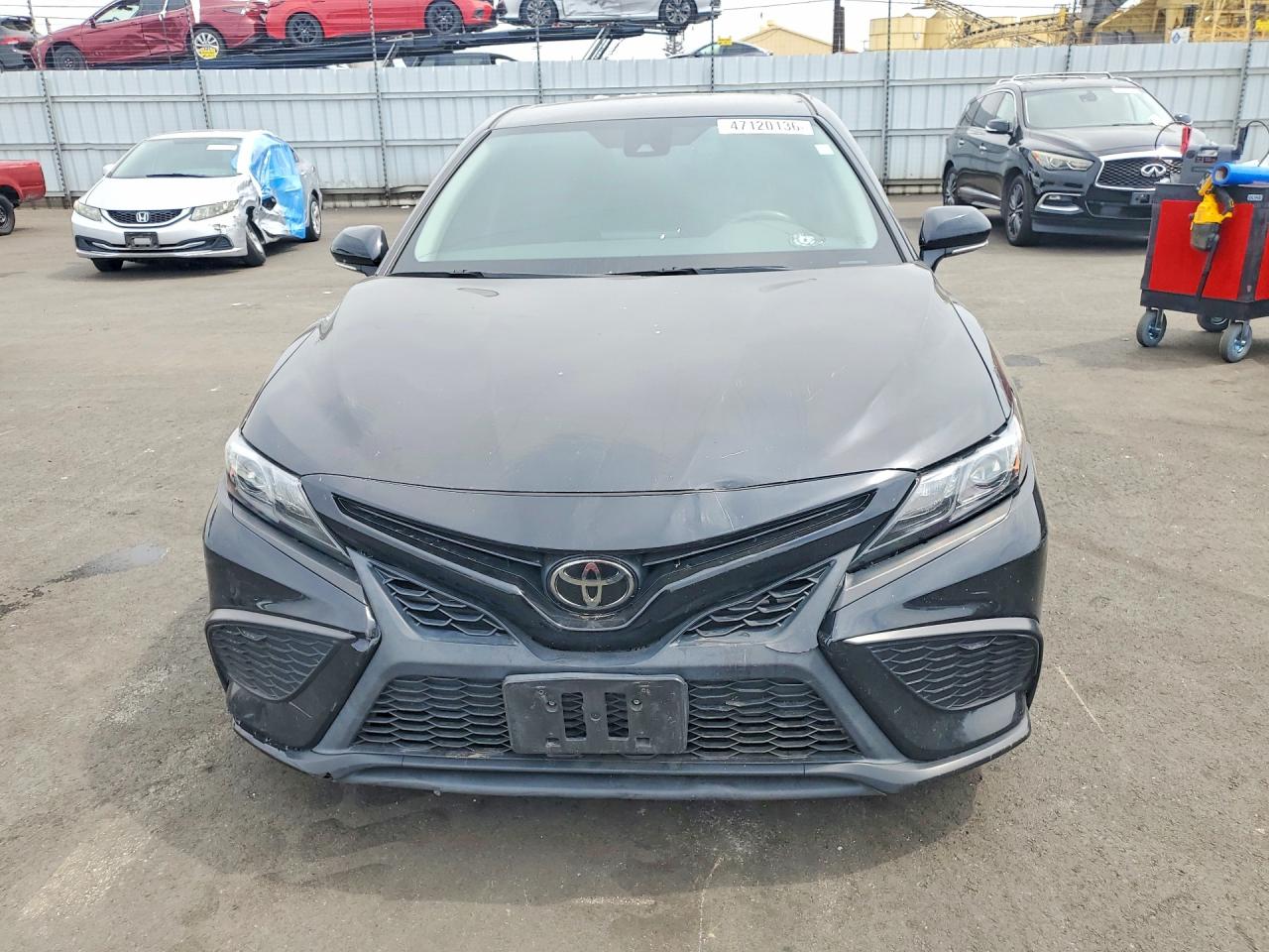 2024 TOYOTA CAMRY SE — снимка 5