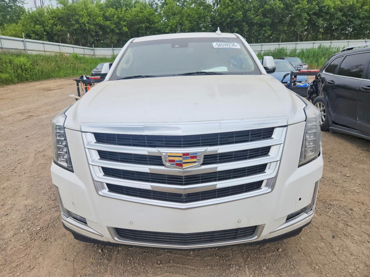 2017 CADILLAC ESCALADE LUXURY — снимка 5