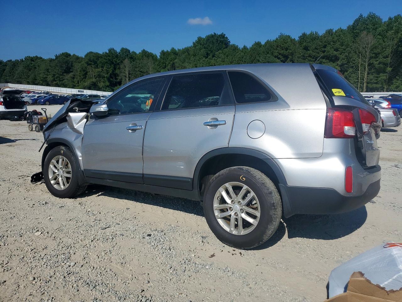 2015 KIA SORENTO LX — снимка 2