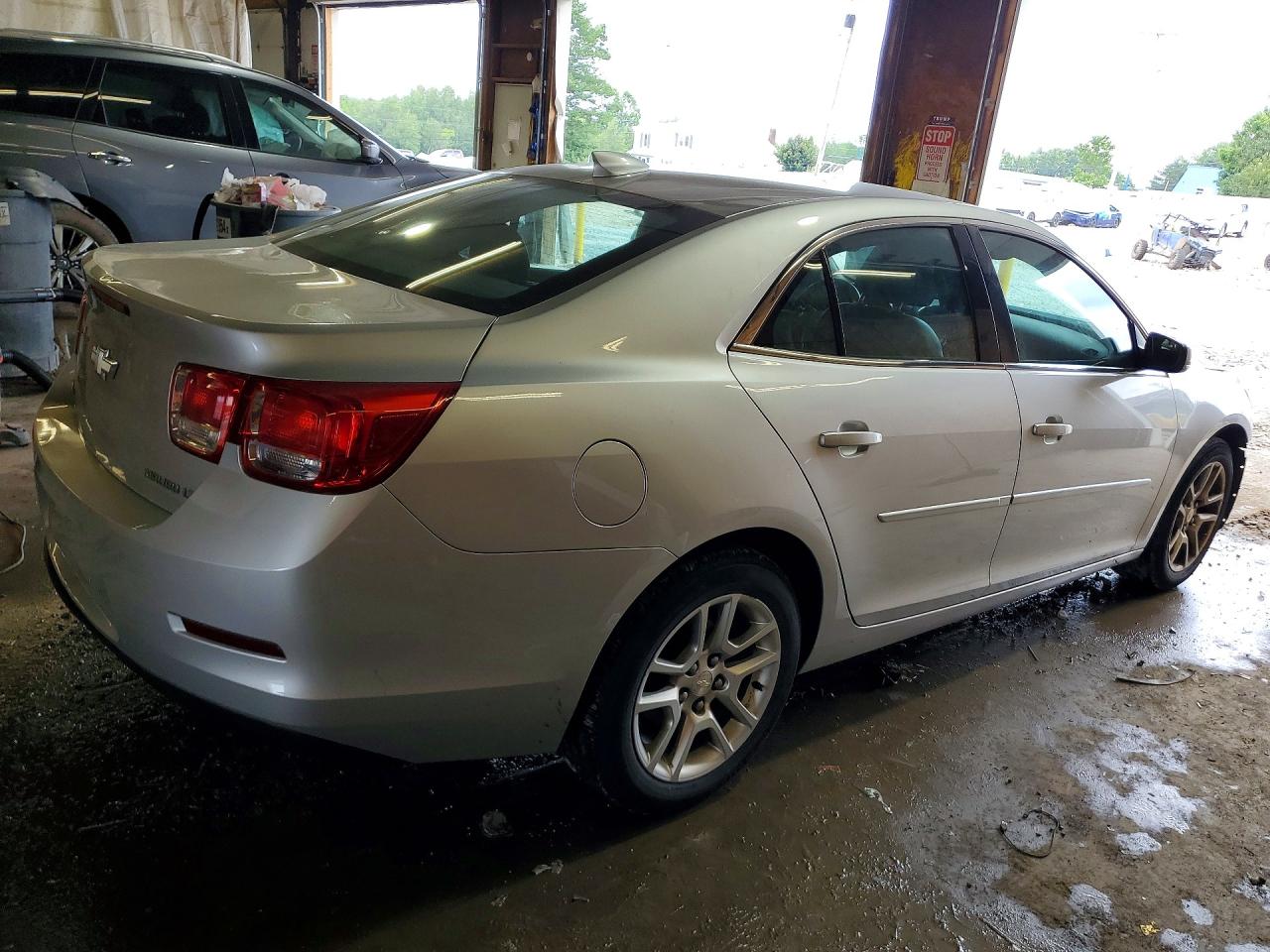 2015 CHEVROLET MALIBU 1LT — снимка 3
