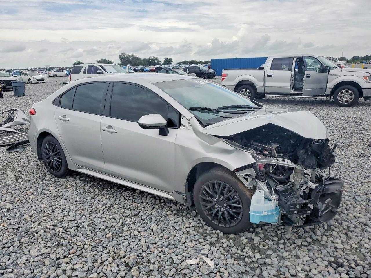 2025 TOYOTA COROLLA LE — снимка 4