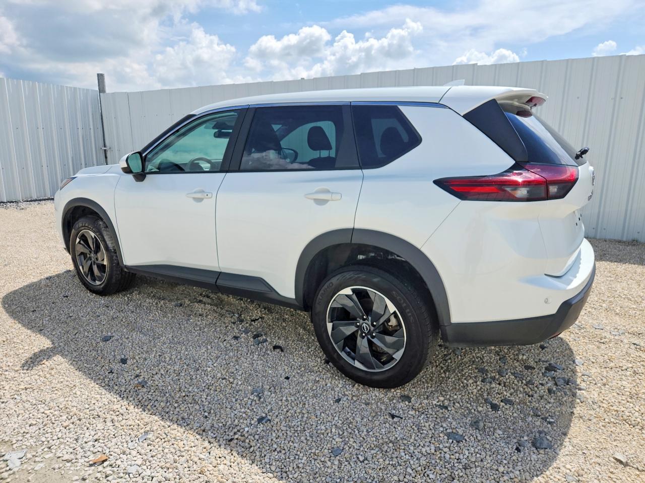 2025 NISSAN ROGUE SV — снимка 2