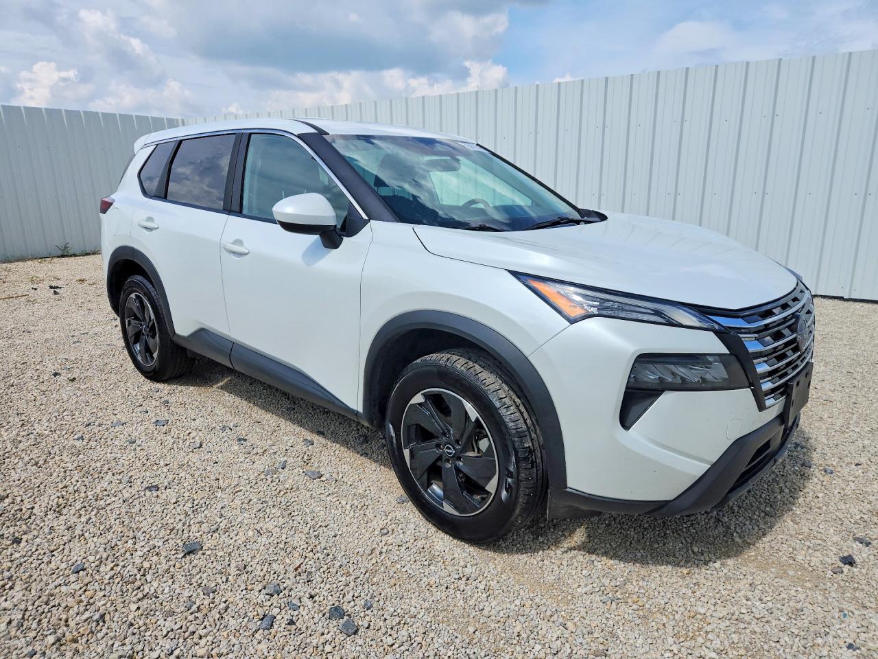 2025 NISSAN ROGUE SV — снимка 4