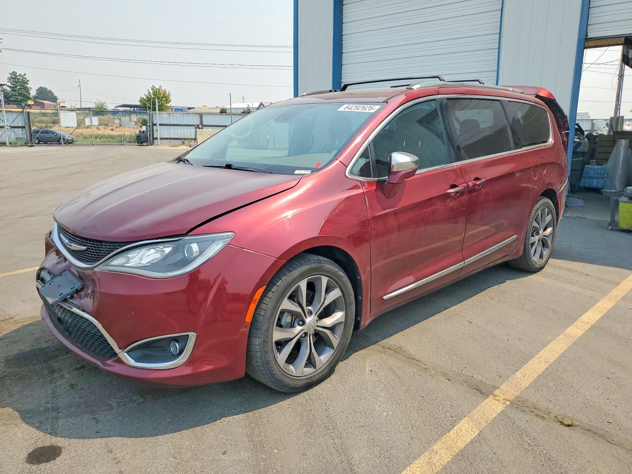 2017 CHRYSLER PACIFICA LIMITED