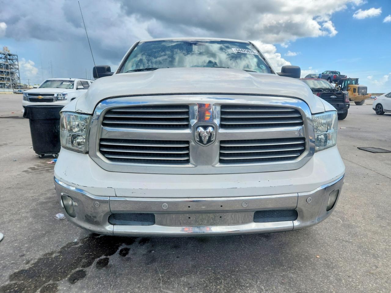 2017 RAM 1500 SLT — снимка 5