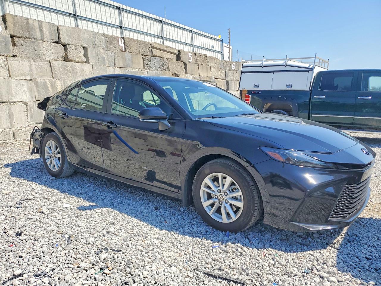 2025 TOYOTA CAMRY LE — снимка 4