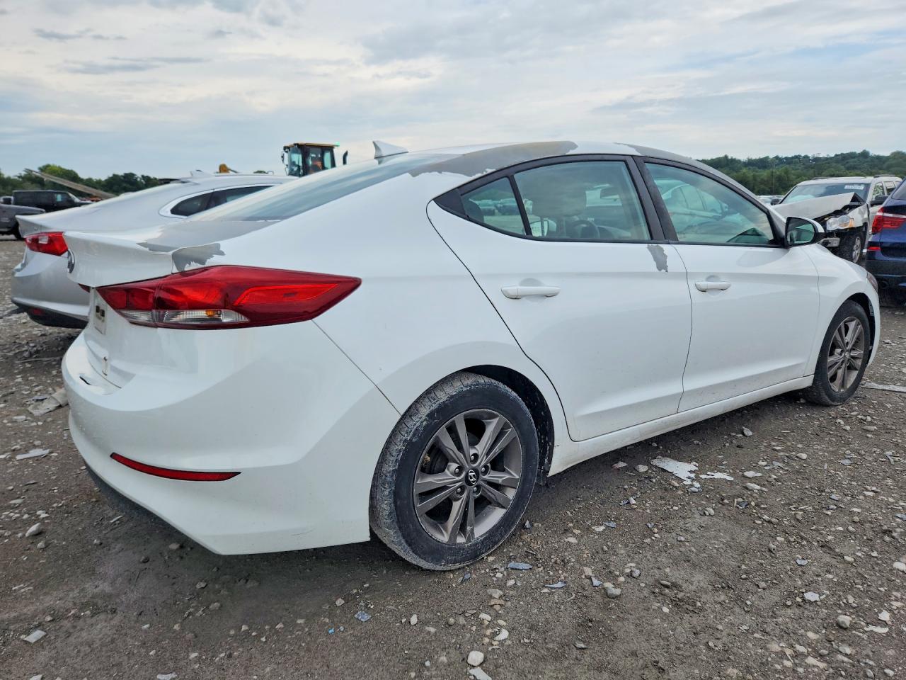 2017 HYUNDAI ELANTRA SE — снимка 3