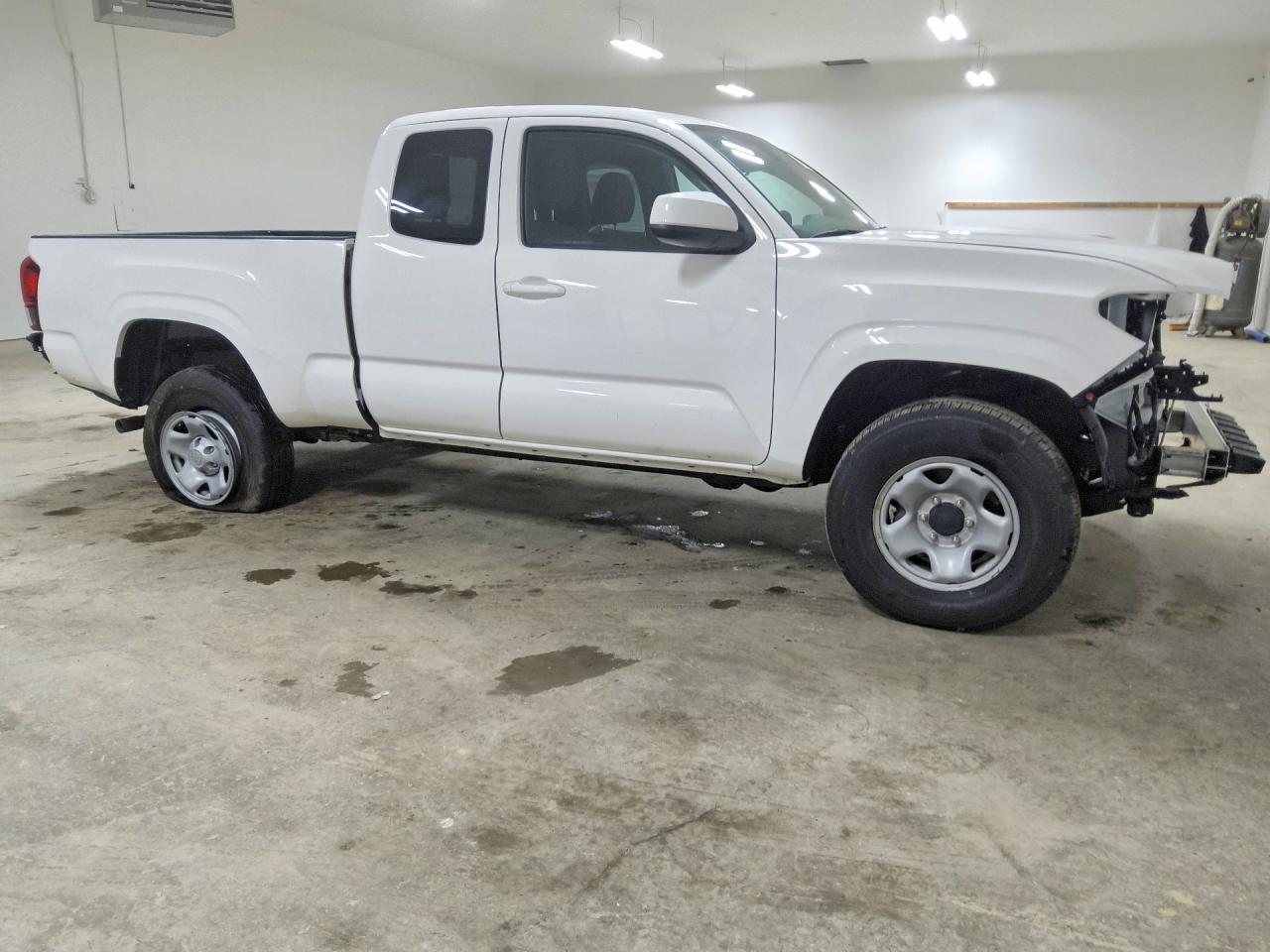 2023 TOYOTA TACOMA SR — снимка 4