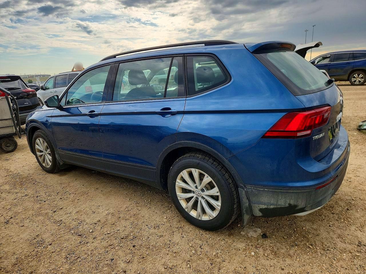 2018 VOLKSWAGEN TIGUAN S — снимка 2