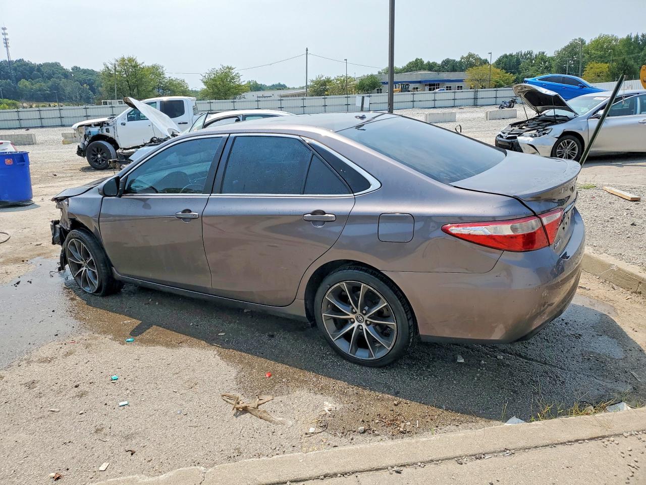 2015 TOYOTA CAMRY XSE — снимка 2