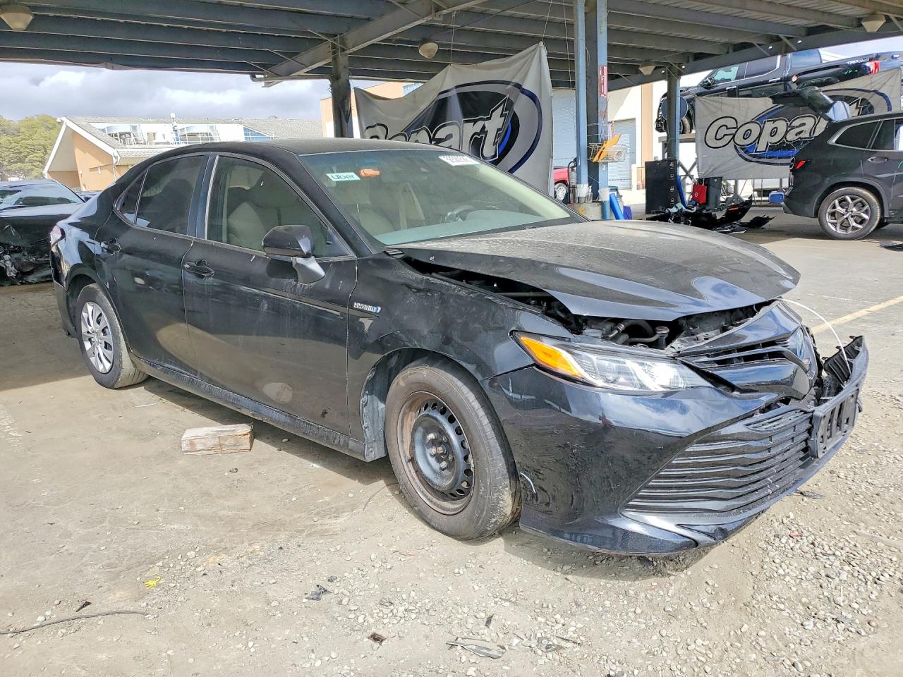 2019 TOYOTA CAMRY LE — снимка 4