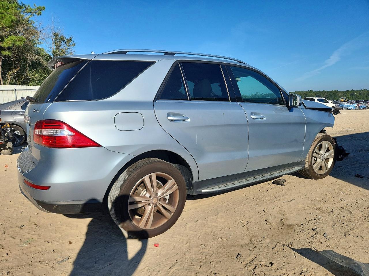 2015 MERCEDES-BENZ ML 350 4MATIC — photo 3