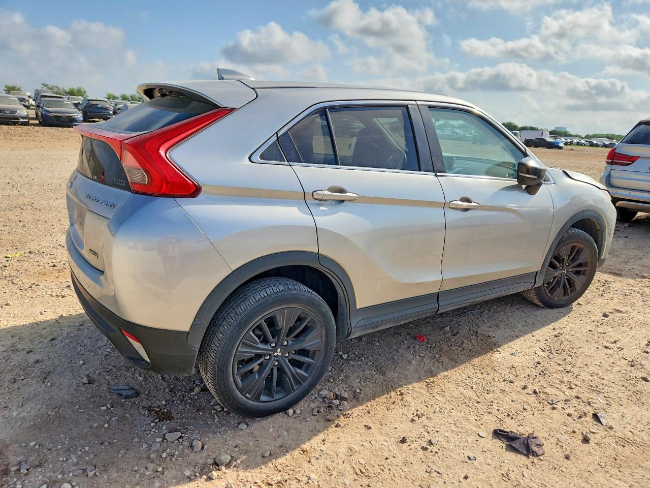 2019 MITSUBISHI ECLIPSE CROSS LE — снимка 3
