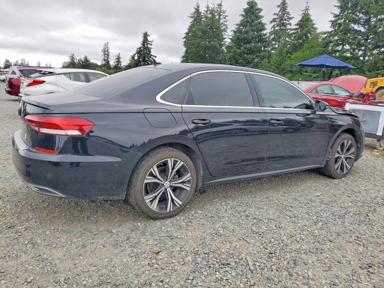 2022 VOLKSWAGEN PASSAT SE — снимка 3