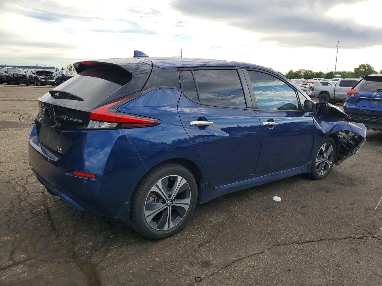 2022 NISSAN LEAF SV PLUS — снимка 3