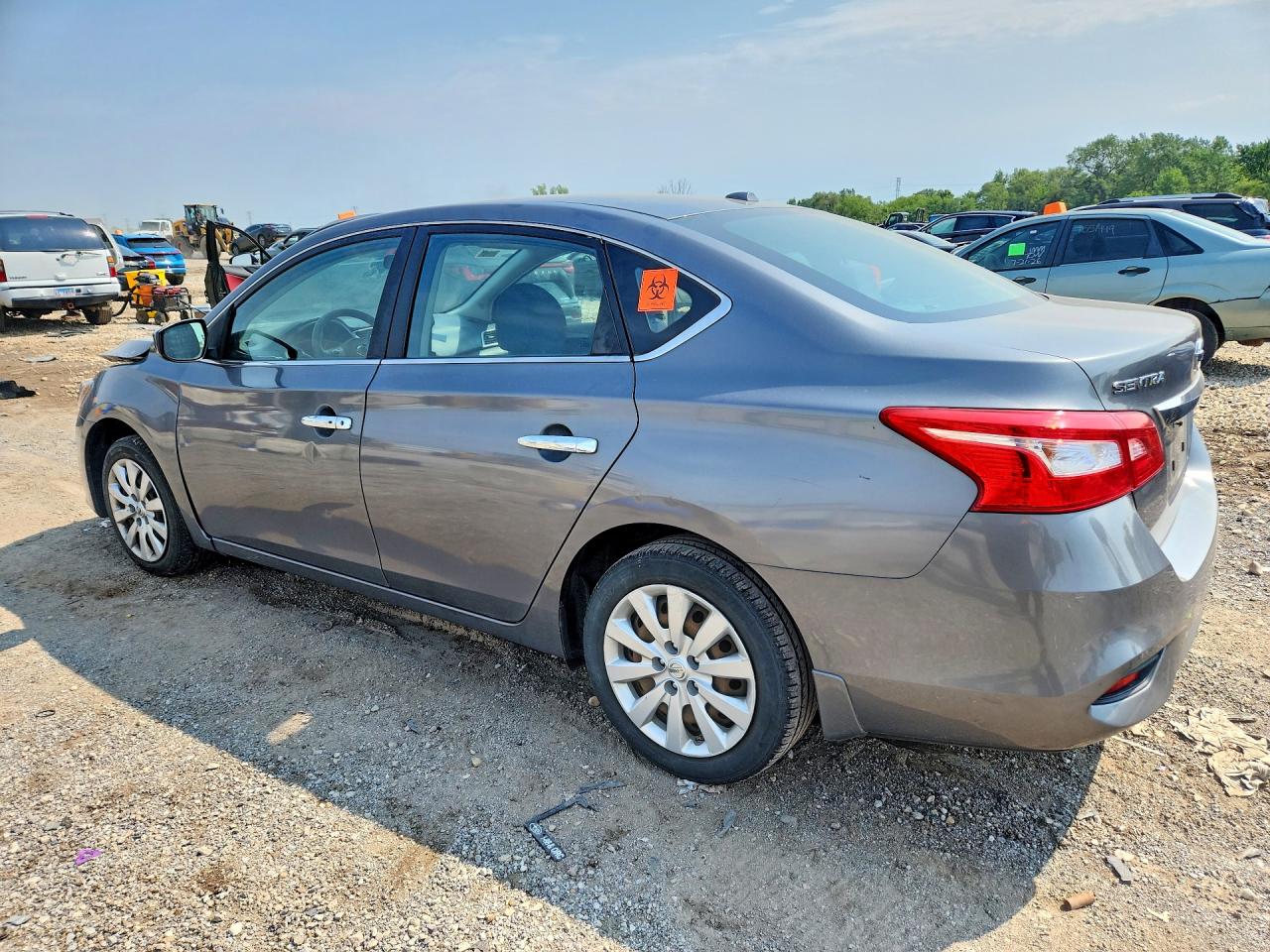 2016 NISSAN SENTRA SV — снимка 2