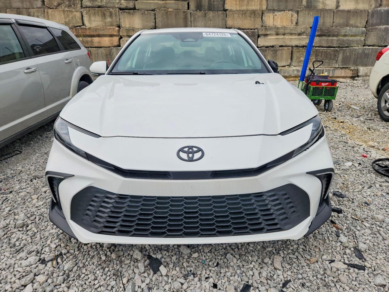 2025 TOYOTA CAMRY SE — снимка 5