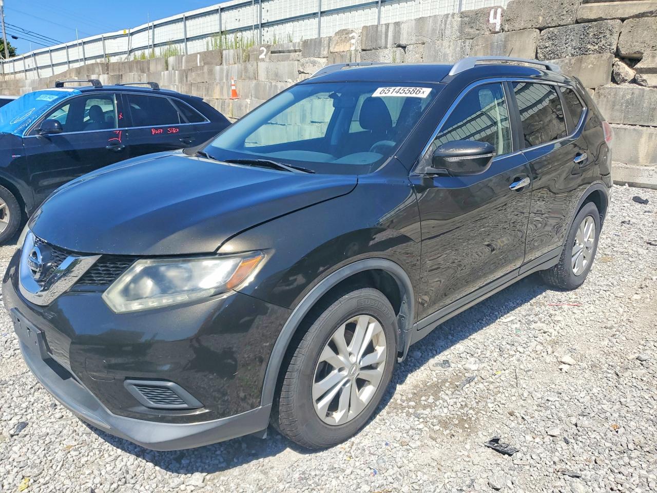 2015 NISSAN ROGUE SV