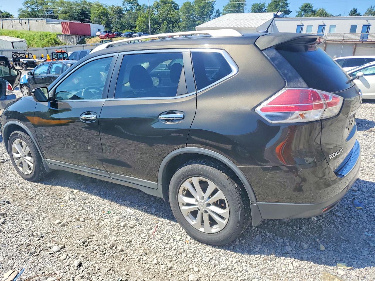 2015 NISSAN ROGUE SV — снимка 2