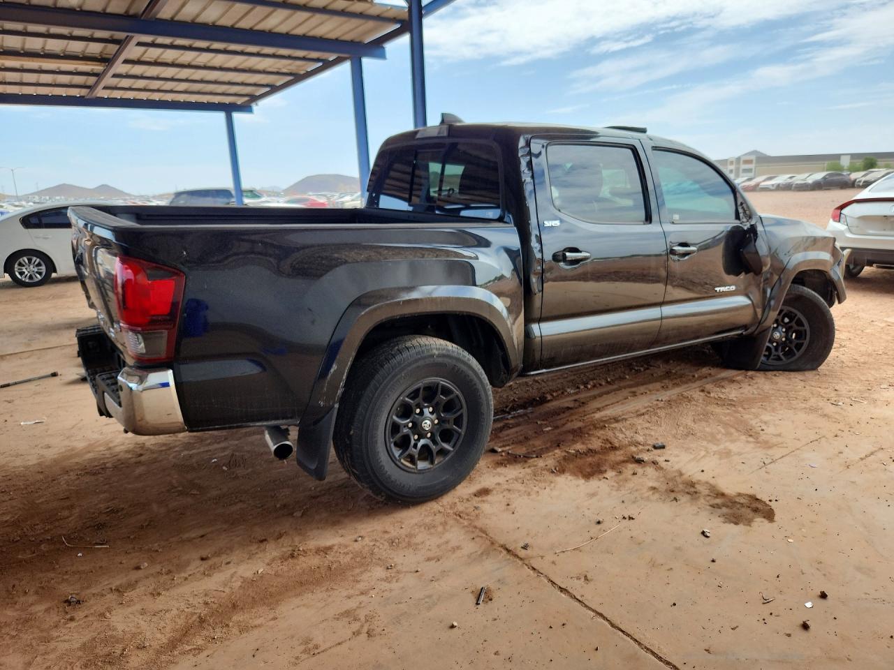 2022 TOYOTA TACOMA SR5 V6 — снимка 3