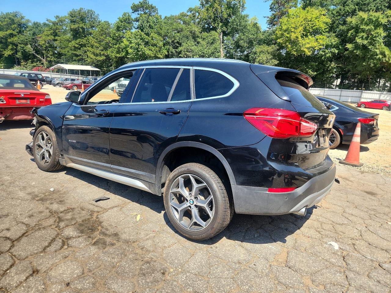 2017 BMW X1 XDRIVE28I — снимка 2