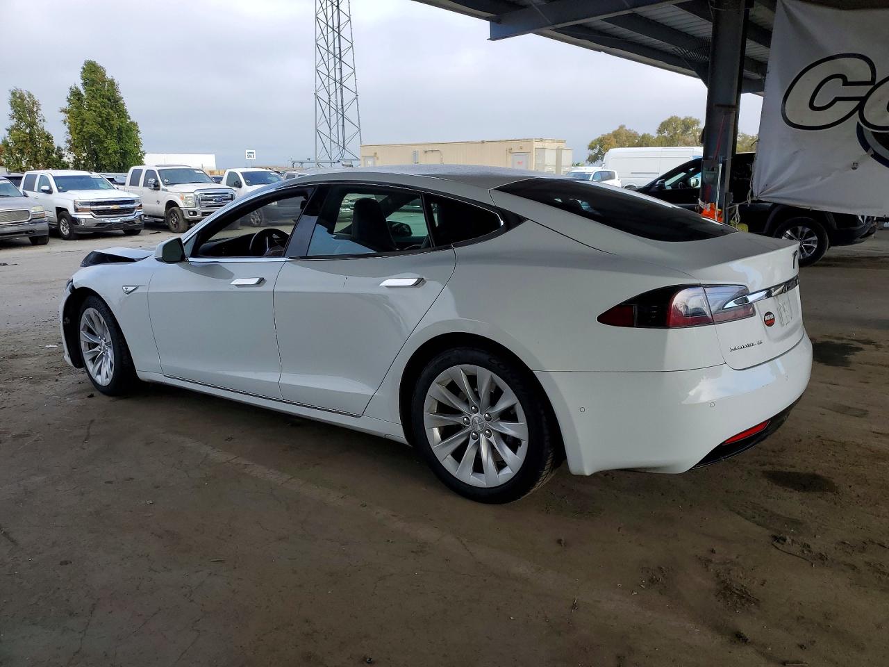 2016 TESLA MODEL S — снимка 2