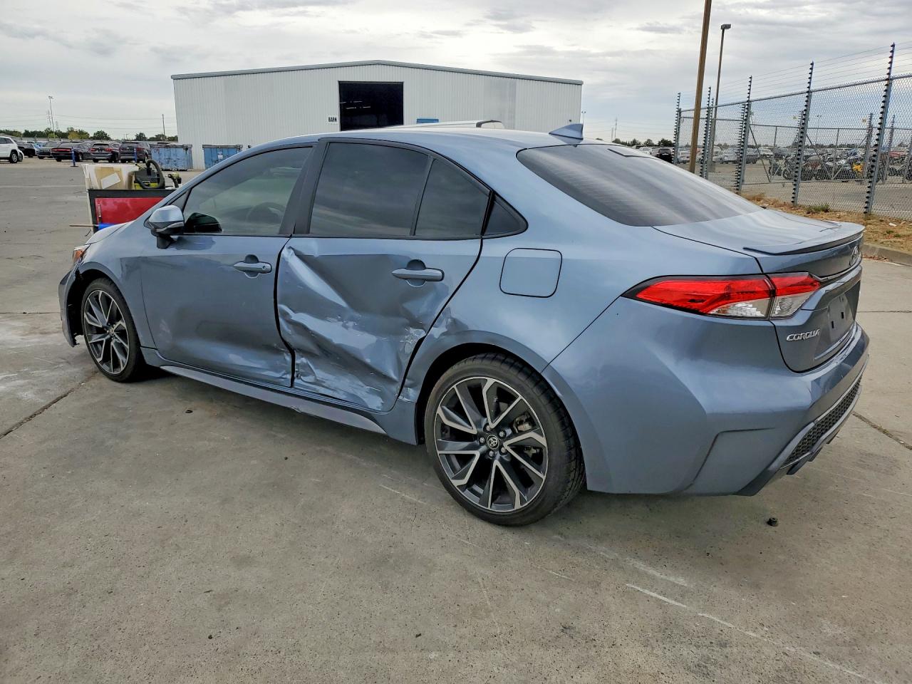 2021 TOYOTA COROLLA SE — снимка 2