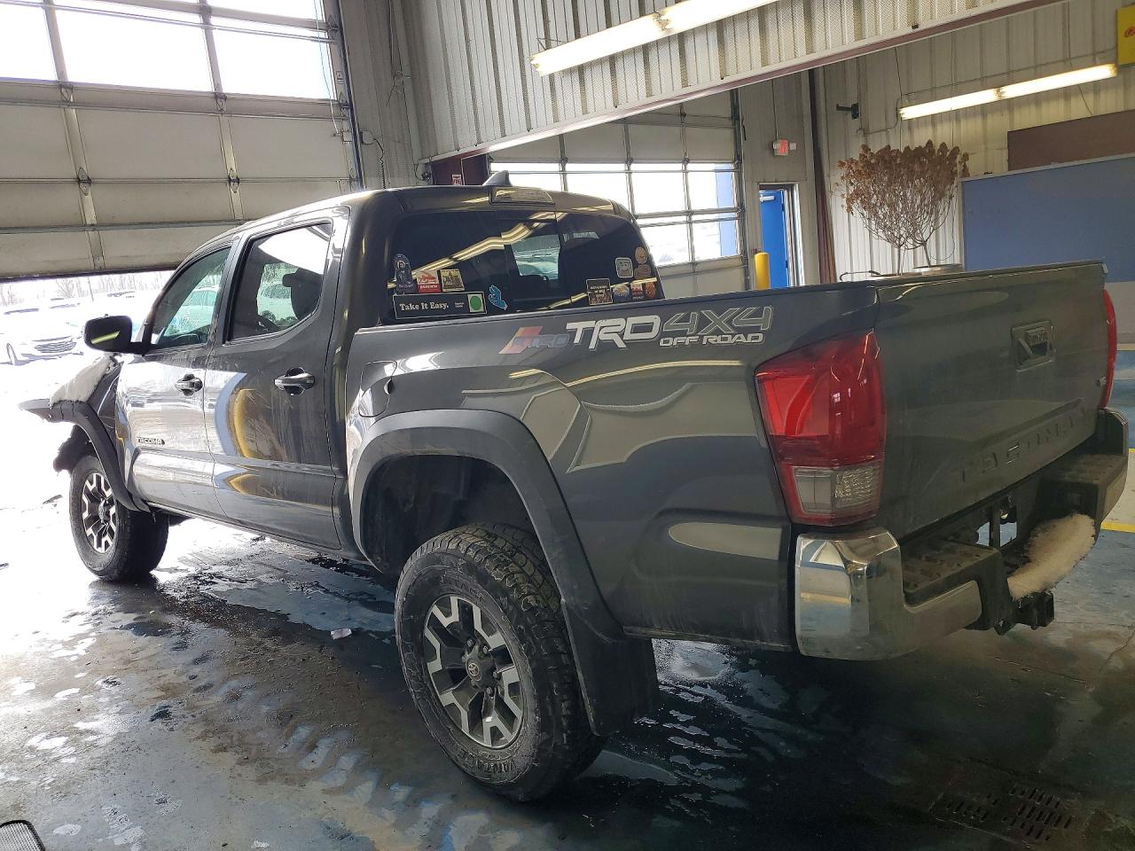 2017 TOYOTA TACOMA TRD OFF-ROAD — снимка 2