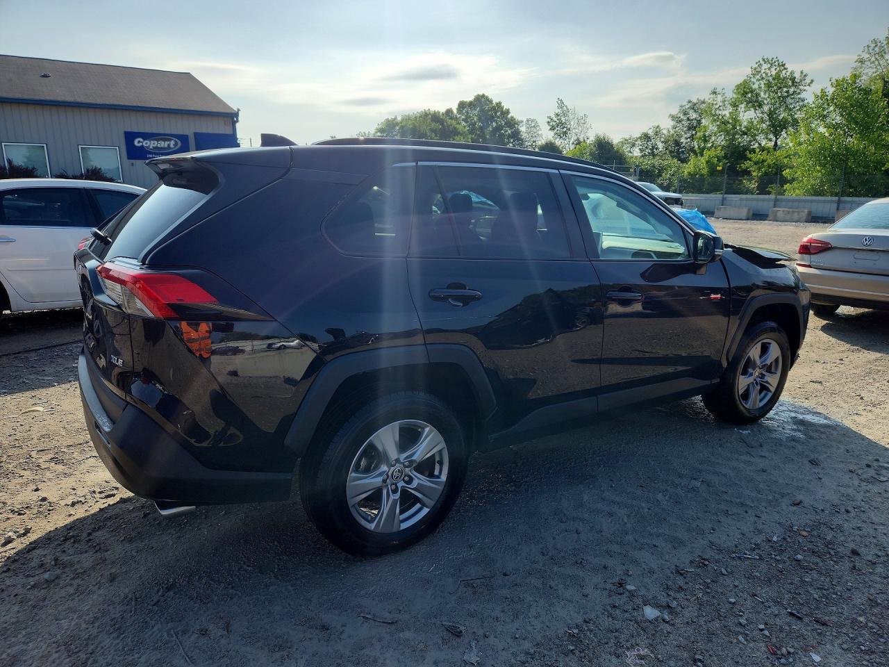 2024 TOYOTA RAV4 XLE — снимка 3