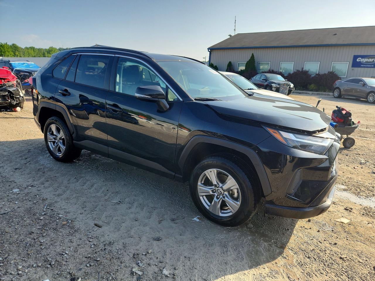 2024 TOYOTA RAV4 XLE — снимка 4