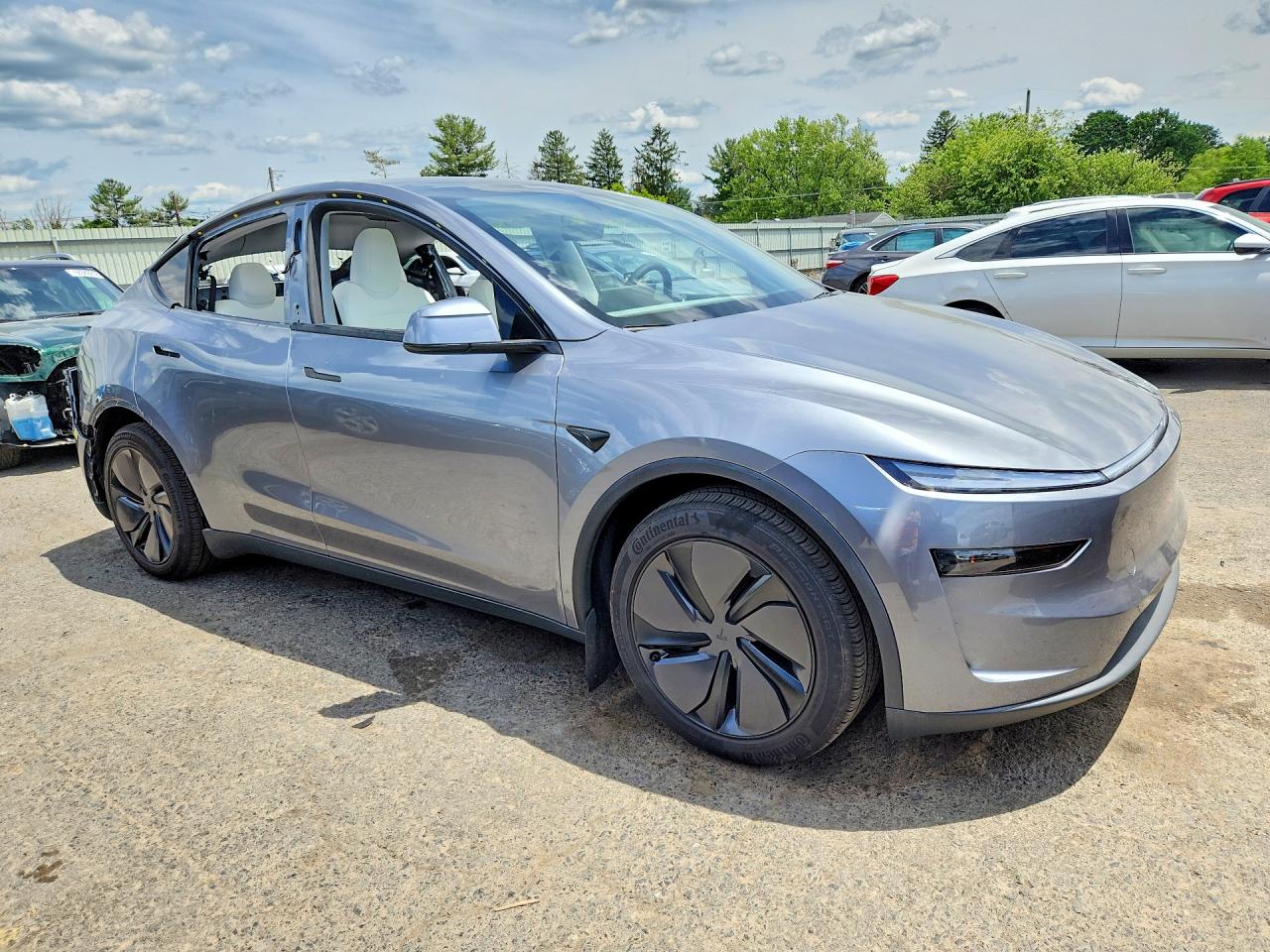 2026 TESLA MODEL Y — снимка 4