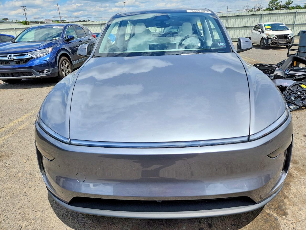 2026 TESLA MODEL Y — снимка 5