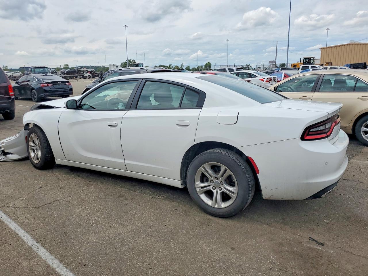 2022 DODGE CHARGER SXT — снимка 2